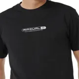 Remera Rip Curl Vaporcool Test Tube de color negro, con diseño de manga corta y cuello redondo. Presenta un pequeño estampado frontal con el logo de la marca en el pecho. Confeccionada con tecnología de secado rápido y absorción de humedad.