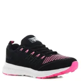Championes deportivos Push modelo Lucy, color negro con detalles en fucsia y suela blanca. Presentan un diseño de malla transpirable con refuerzos laterales y cierre mediante cordones.