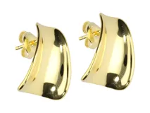 Aros tipo caravana de plata 925 italiana con baño de oro, con forma curva y cierre a presión.