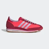 Championes Adidas SL 72 OG color rojo y fucsia con detalles en lila.