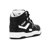 Championes de corte medio Pony modelo M100 II, con diseño bicolor en negro y blanco. Presentan una estructura robusta con perforaciones laterales, cordones gruesos y suela de goma con relieve.