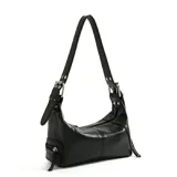 Cartera tipo baguette color borgoña de cuero sintético con doble asa corta y cierre superior con cremallera.