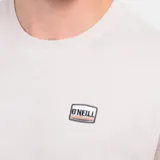 Remera O'Neill de manga corta y cuello redondo, color rosado claro con sutil efecto melange, con parche pequeño con el logo de la marca en el pecho.