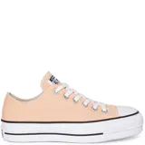 Championes Converse Chuck Taylor All Star Lift Ox color salmón con plataforma blanca y detalles en negro.