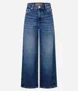 Pantalón de jean premium de tiro medio con corte wide leg, de color azul, con pretina con pasacintos y bolsillos funcionales.