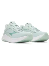 Championes de entrenamiento Under Armour modelo Aurora 3, color verde menta con suela blanca. Presentan una parte superior de malla transpirable con detalles superpuestos y amortiguación Charged+ en la mediasuela para mayor comodidad.