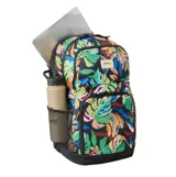 Mochila Rip Curl con capacidad de 33 litros, confeccionada en poliéster reciclado con estampado tropical multicolor. Cuenta con compartimento para laptop, bolsillo frontal con forro polar, panel trasero de malla transpirable y bolsillos laterales de red.