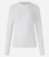 Suéter de punto color marrón, con cuello redondo, manga larga y textura geométrica de losângos.