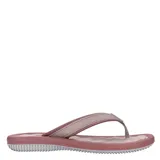 Sandalias de dedo Rider modelo Dunas Thong, en tonos rosado y gris, con tiras anchas acolchadas y suela texturizada para mayor comodidad.
