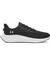Championes de running Under Armour modelo Ascend, color negro con entresuela blanca. Presentan parte superior de malla transpirable, refuerzos en el mediopié y suela de goma resistente.