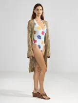 Cardigan largo de tejido de punto calado color negro.