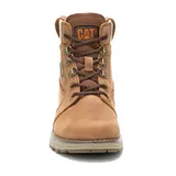 Bota de cuero color marrón, con cordones y suela de goma. Cuenta con tecnología Waterproof.