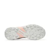 Bota de senderismo Merrell modelo Speed Strike 2 LTR, de diseño dinámico y deportivo. Confeccionada en cuero de plena flor y ante impermeable, cuenta con cuello acolchado, herrajes metálicos y suela de goma adherente para mayor tracción.