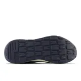 Championes New Balance modelo 5740, con capellada de gamuza y mesh en tonos verde oliva, azul marino y gris.