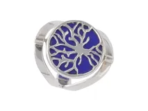 Anillo de plata 925 con diseño giratorio, presenta un motivo circular calado que representa un árbol sobre un fondo de pasta azul.