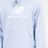 Canguro celeste de felpa francesa con capucha y cordones ajustables, bolsillo tipo canguro y logo de New Balance estampado en blanco en el pecho.