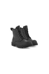 Bota de cuero negro con cordones, suela de goma y membrana Ecco Waterproof.
