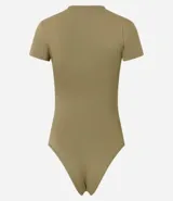 Body de cuello redondo y manga corta, confeccionado en tejido de poliamida con elastano. Presenta un diseño liso y ajustado al cuerpo con cierre en la entrepierna.
