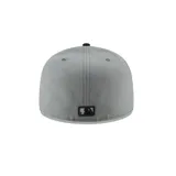 Gorro New Era 59Fifty del equipo de béisbol Boston Red Sox, con visera plana negra y logo bordado en el frente.