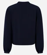 Camisa azul marino de viscosa con cuello mao, cierre frontal con botones y mangas largas con puños elásticos.