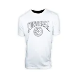 Remera blanca de algodón con cuello redondo y manga corta. Estampado frontal con el logo de Converse en negro.