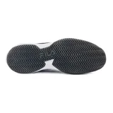 Championes de tenis Fila Winner Clay, color negro con detalles dorados y suela blanca.