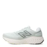 Championes de running New Balance Evoz Fresh Foam, color verde claro con entresuela amortiguada blanca y logo lateral en gris.
