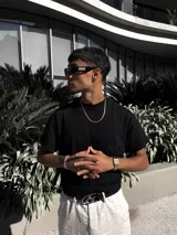 Cadena dorada enchapada en oro de 18k, de eslabones planos y 55-60cm de largo.