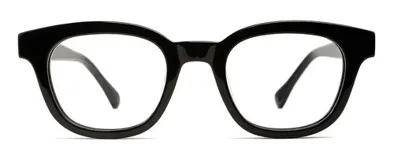 Armazón para lentes de receta de acetato negro, con forma panto, monturas gruesas y patillas con núcleo de metal plateado. Diseño con patillas antideslizantes.