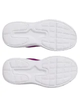 Championes de running Under Armour Phade RN 3, color fucsia con suela blanca y logo lateral en gris oscuro. Parte superior de malla ligera y transpirable, con entresuela de EVA.