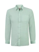 Camisa de lino de manga larga color menta con cuello camisero, cierre frontal de botones, un bolsillo ojal en el pecho y puños abotonados.