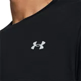 Remera deportiva Under Armour UA Launch de manga larga, color negro, con logo reflectante en el pecho y tejido suave, ligero y transpirable.