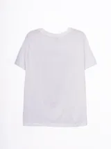 Remera blanca de manga corta y cuello redondo, con estampado floral en tono verde y texto "Les Fleurs Éclosent" en marrón.