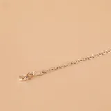 Pulsera de cadena estilo Bismark confeccionada en plata 925, con eslabones entrelazados que crean un diseño plano y continuo.