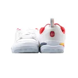 Championes de skate éS modelo Silo, color blanco con detalles en rojo, azul y verde. Presentan un diseño con perforaciones laterales para mayor ventilación y suela de goma resistente.