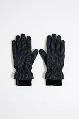 Guantes negros con estampado de tigre líquido en verde.