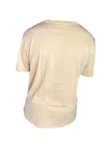 Remera color gris con efecto gastado, de manga corta y cuello redondo. Estampado frontal con tres flores de colores.