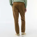 Pantalón de corte recto en color marrón con cintura elástica.