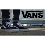 Championes de skate Vans Sk8-Hi Skate PRO, color negro con detalles en blanco. Fabricados con ante y lona, con refuerzos DURACAP™ y suela de goma SICKSTICK™.