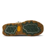 Championes de trekking New Balance Fresh Foam X Hierro Mid, color rosa pálido con detalles en verde y suela Vibram® Megagrip.