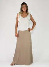 Pollera larga de lino color beige, de corte evasé con paneles verticales y diseño fluido.