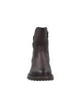 Botín de cuero marrón RKF modelo Apulia, con puntera redonda, caña media y detalle de hebilla metálica ajustable en el lateral superior.