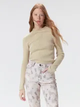 Pantalón de jean de tiro medio con corte de pierna recta y ajuste cómodo. Presenta un estampado integral con motivos geométricos y abstractos en tonos azules.