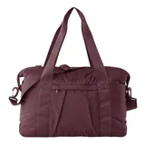 Bolso de viaje mediano color borgoña, con doble asa de mano y correa de hombro ajustable y extraíble. Presenta un compartimento principal amplio, un bolsillo lateral de malla, un bolsillo frontal con cremallera y logo metálico de la marca.