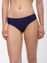 Bombacha de bikini color azul con detalle de puntilla en la cintura.