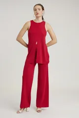 Pantalón de lurex rojo de corte palazzo.