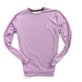 Buzo lila de punto tipo waffle con cuello redondo.