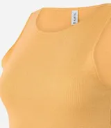 Top cropped sin mangas, color marrón oscuro, de corte ajustado al cuerpo y cuello redondo. Presenta textura acanalada.