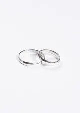 Par de alianzas de plata 925, con acabado liso y forma bombé, de 3mm de ancho.