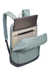 Mochila Thule Lithos de 20 litros, con diseño de dos tonos en color verde agua y azul oscuro. Cuenta con compartimento acolchado para laptop, bolsillos laterales para botellas, panel organizador frontal y correas ajustables.
